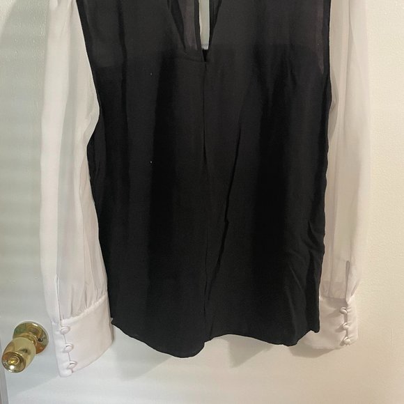 BCBGeneration Black and White Collared Blouse - Picture 2 of 2